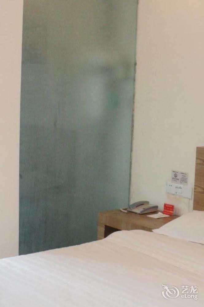 Loft Inn Qingyuan Lianjiang Road Branch Qingyuan (Guangdong) Exterior foto